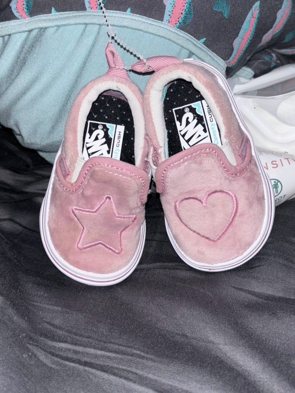 Vans infant Pink velvet Slip-On Sneakers with Heart & Star